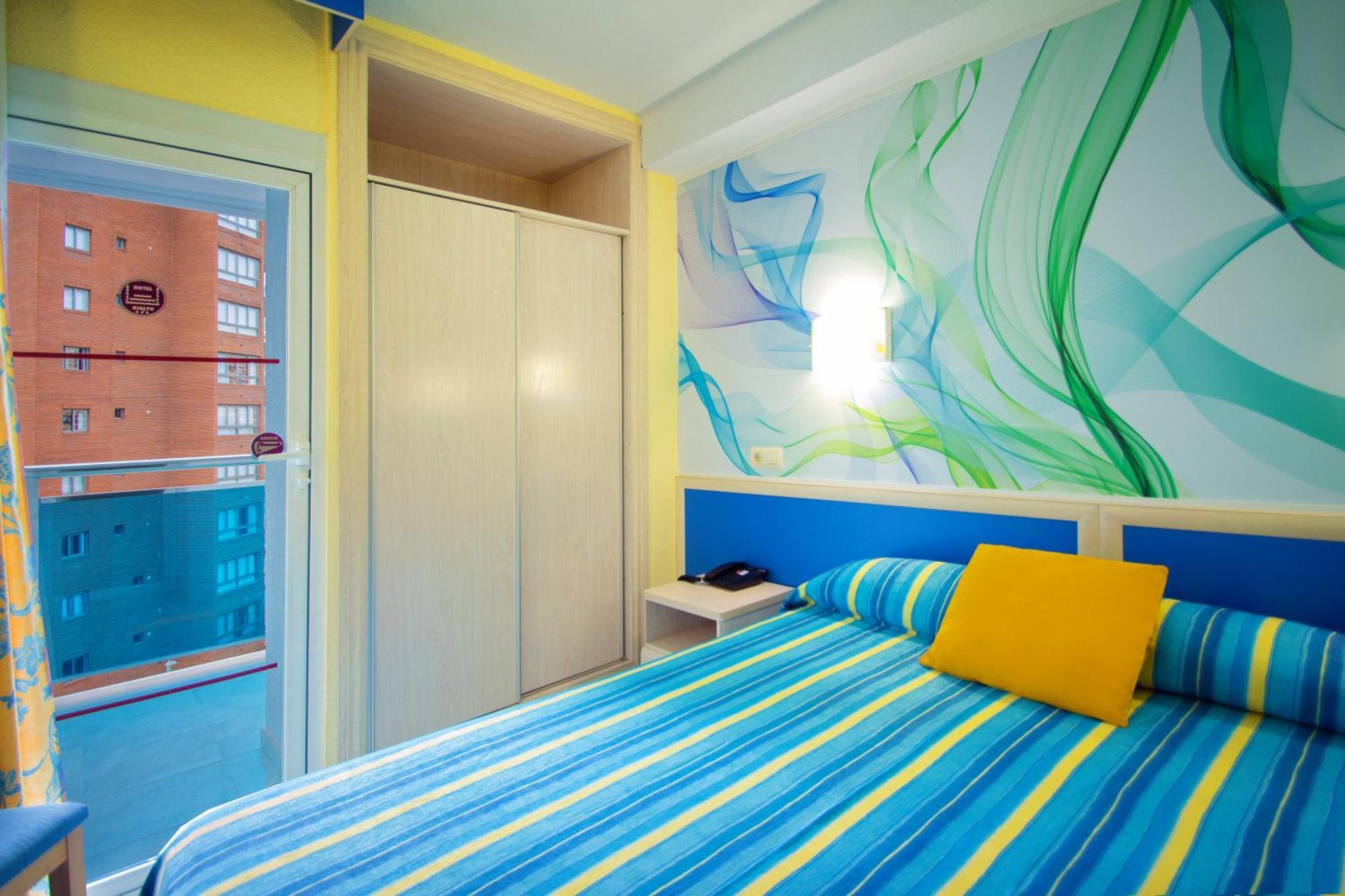 Hotel Servigroup Rialto Benidorm Room photo