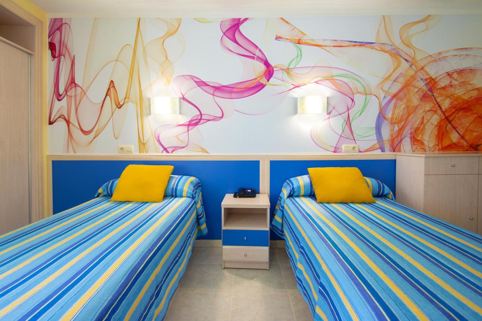 Hotel Servigroup Rialto Benidorm Room photo